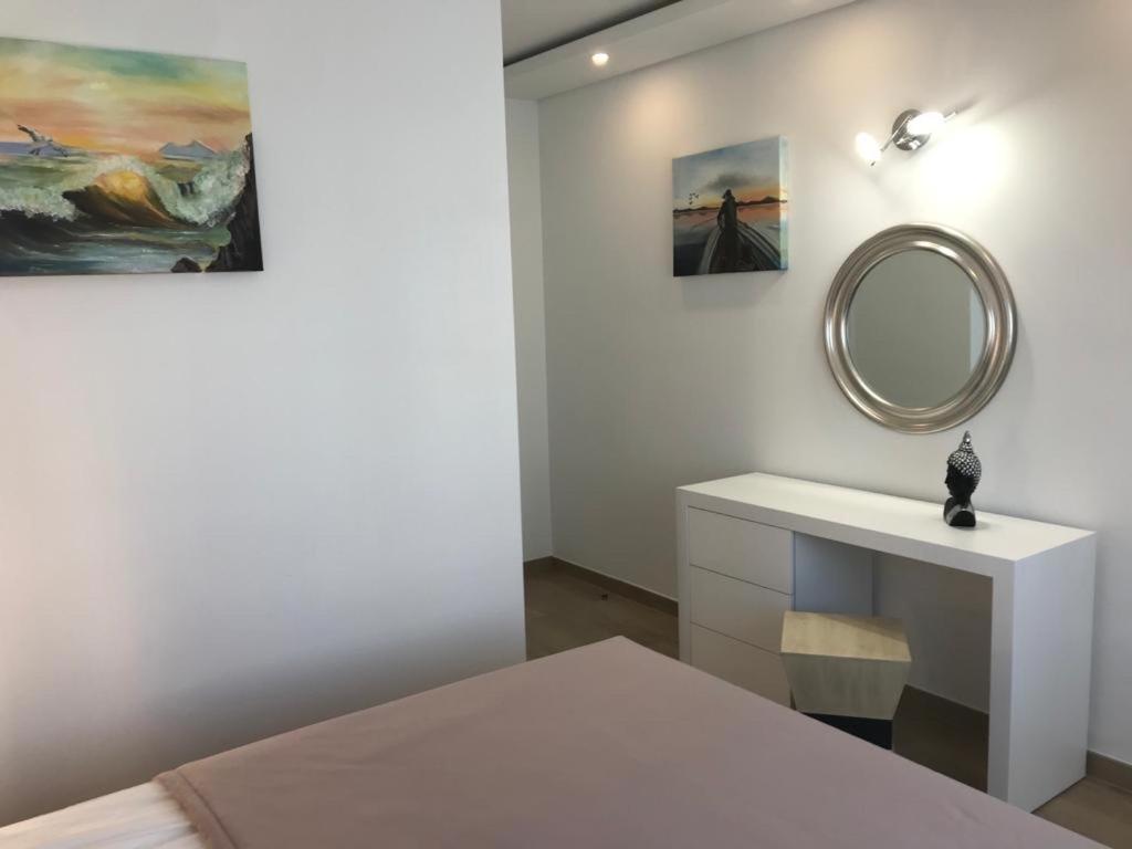 Sunny Acacia Appartement *